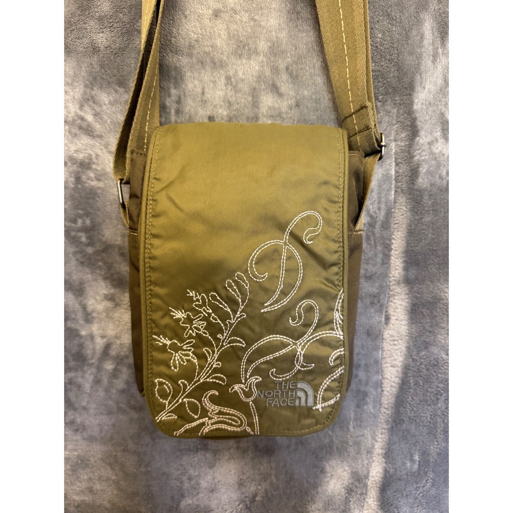 The North Face Olive Green Floral Crossbody Bag Pink Interior AM6P T122